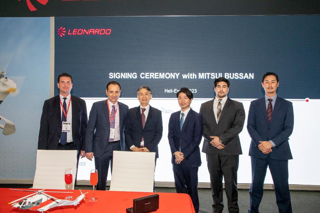 Mitsui Bussan - Heli-Expo 2023 signing ceremony (1)